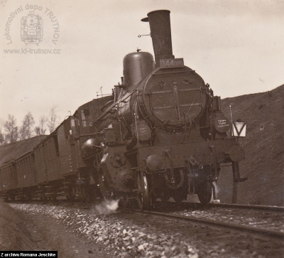 Parní lokomotiva 344.005